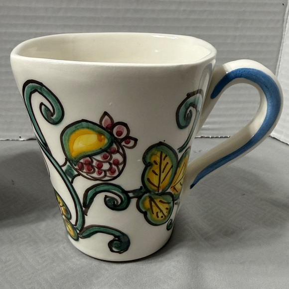 Branciforti Caltagirone Italy HandPainted Flower Leaf Design Mugs Cups Set of 2 - Picture 3 of 10